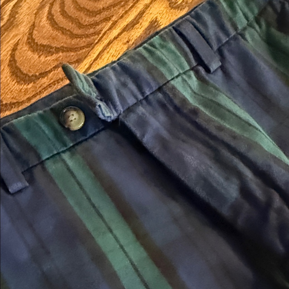 Vineyard Vines Men's Blue and Green Striped Chinos Blackwatch Plaid - Picture 15 of 15